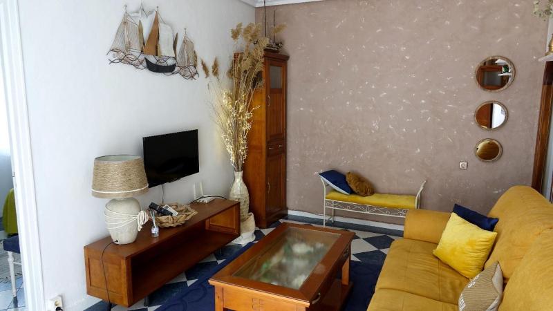 St sea views - image 11