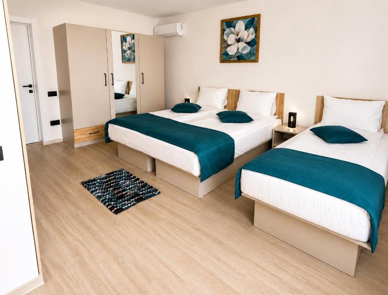 Sunny Family Vila Constanta - image 25