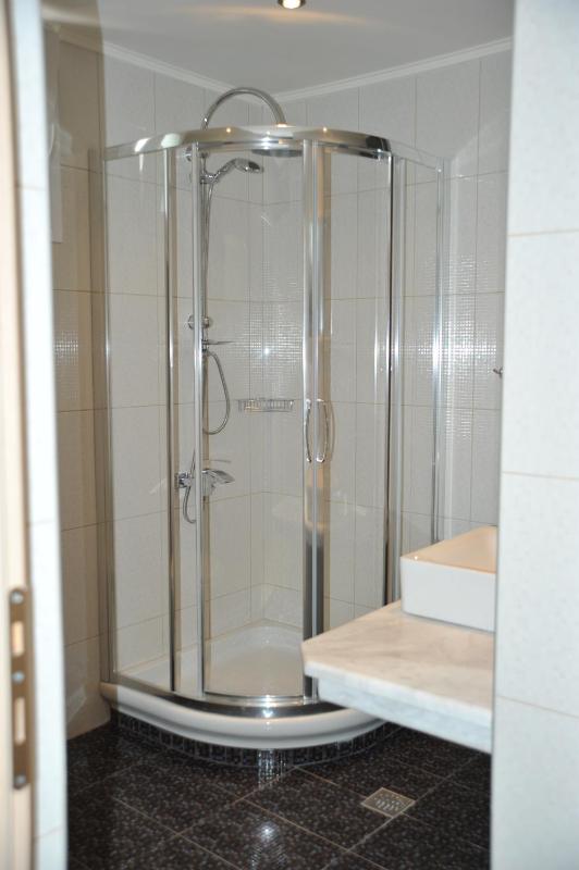 Superior Studio with Sea View (2 adults + 1 child) image 1