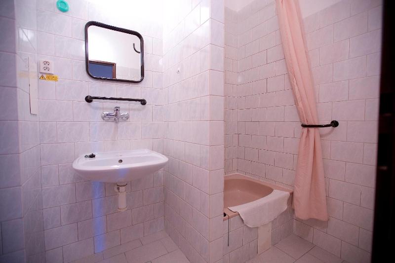 Quintuple Room image 2