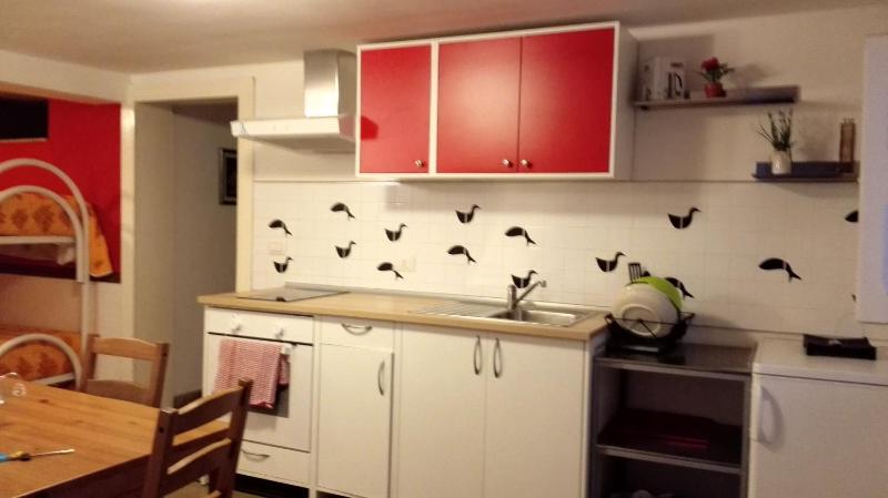 Economy Apartment image 4