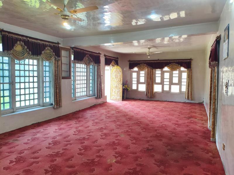 Premium Commercial property on lease or rent - image 13