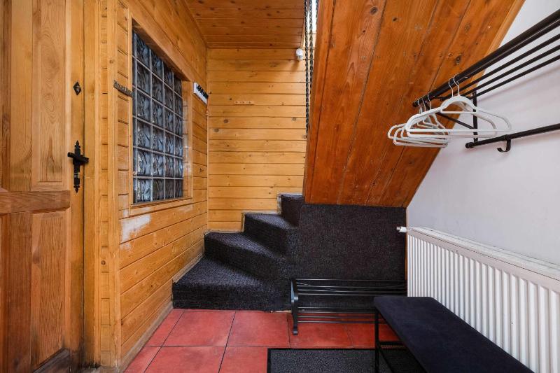 Spacious House For Families Szczyrk in the Mountains by Noclegi Renters - image 13