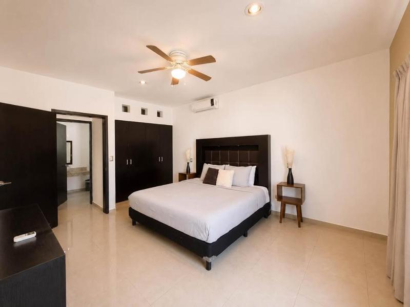 Encanto Riviera - image 36