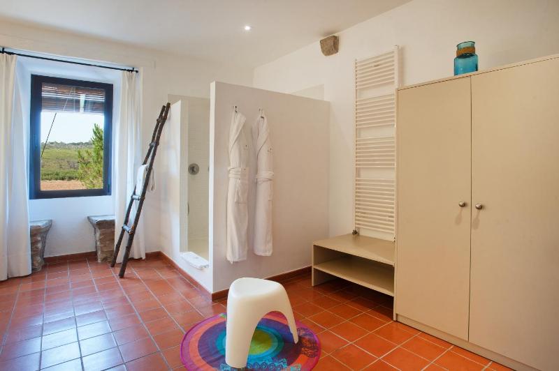 Suite with Spa Access image 4