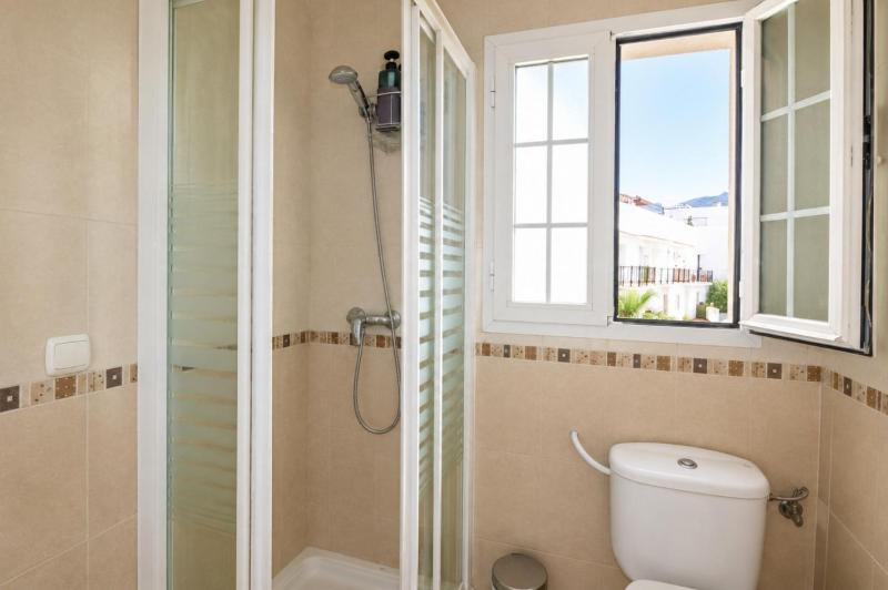 Apartamento Pescia con piscina en centro de Nerja - image 19