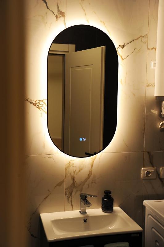 Royal Residence Apartment - image 2
