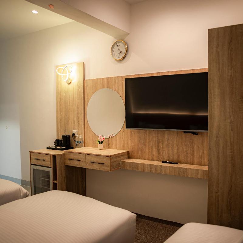 Consal Hotel 康赛尔酒店 - image 4