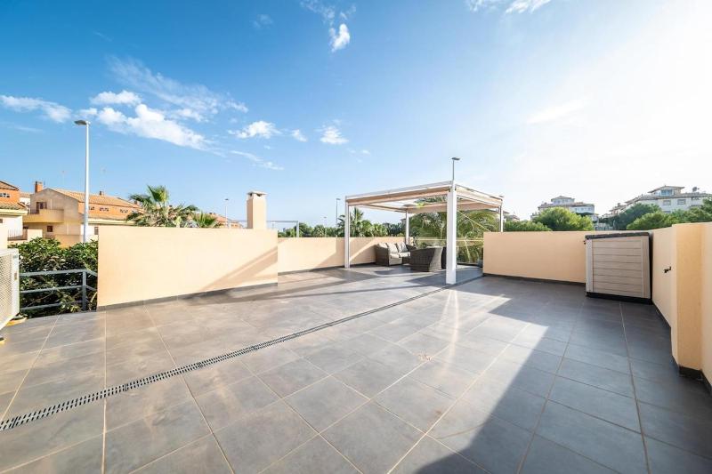 Villa with heated pool in La Zenia - image 7