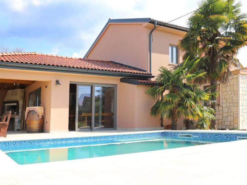 Villa Ulika with Pool - Three bedroom Vila with pool - image 3