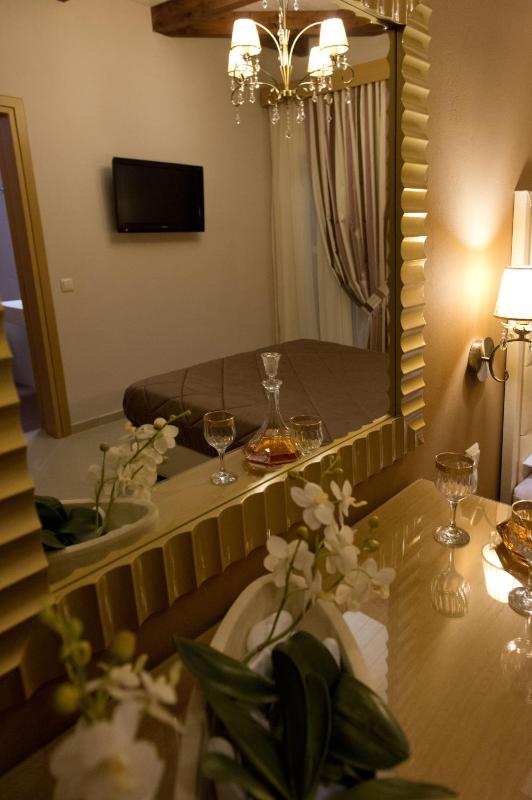 Deluxe Studio (2 adults) image 2