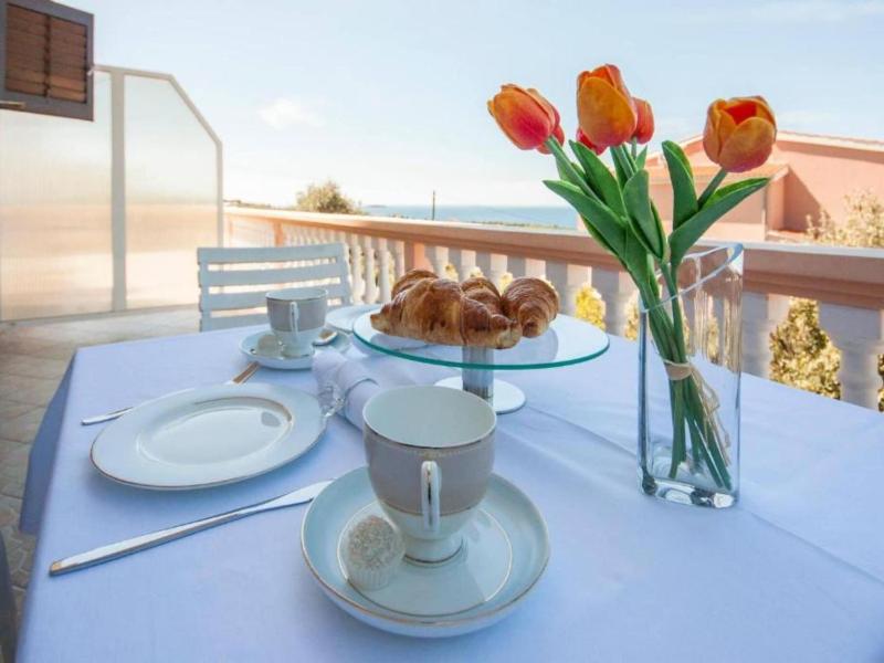 Guest House Stay & Smile Dolac Primo ten - Studio with Sea View and Balcony - image 9