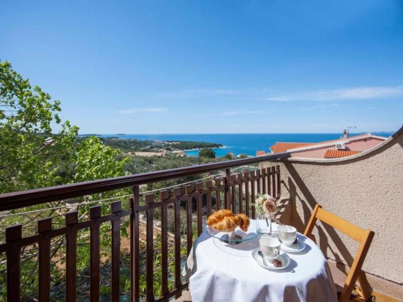 Guest House Stay & Smile Dolac Primo ten - Studio with Sea View and Balcony - image 11