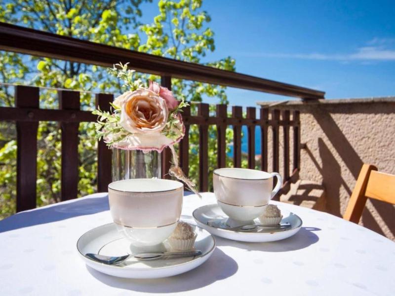 Guest House Stay & Smile Dolac Primo ten - Studio with Sea View and Balcony - image 4