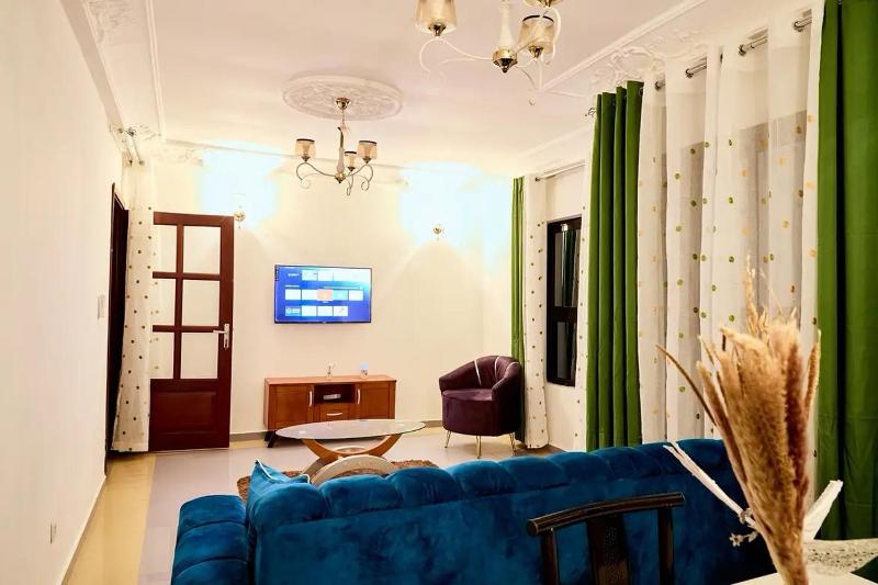 Bj House - image 5