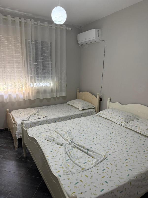One bedroom flat - image 1