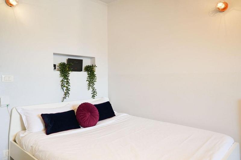 Smeralda Attic Room - image 15