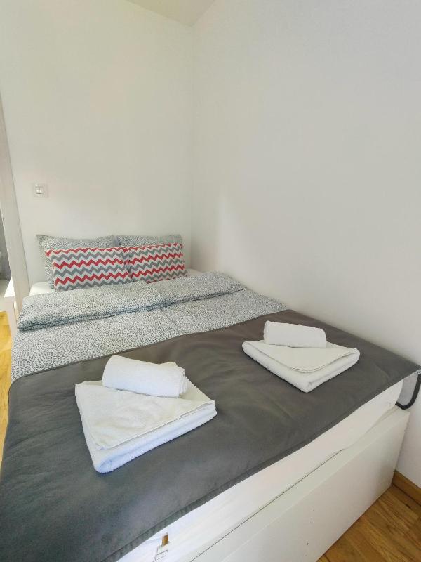 Danube apartment - image 8