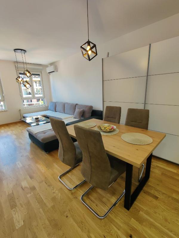 Danube apartment - image 15