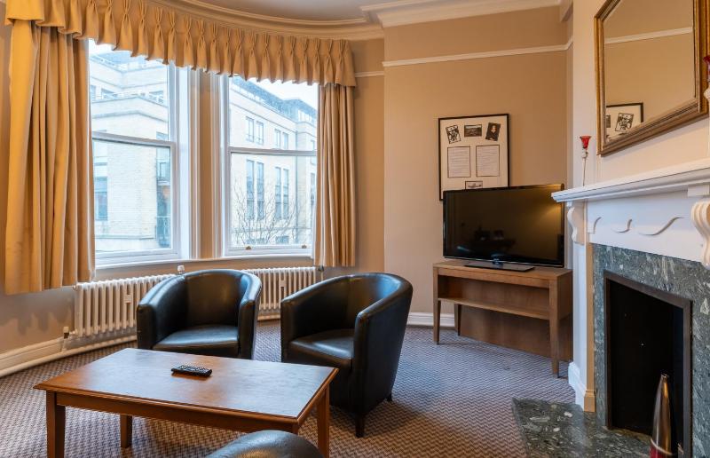 The Crown Hotel - image 49