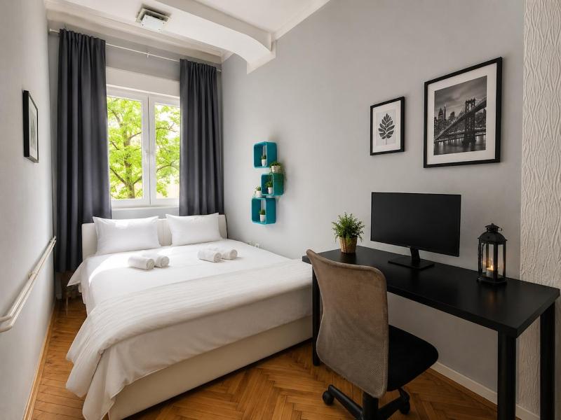 Dorcol Apartment 1Walk to Knez Sleeps 4 - image 2
