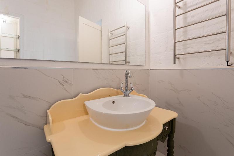 BnBNova - Historic Valletta 2BA Duplex - image 13
