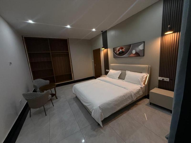 Chic apartment - image 3