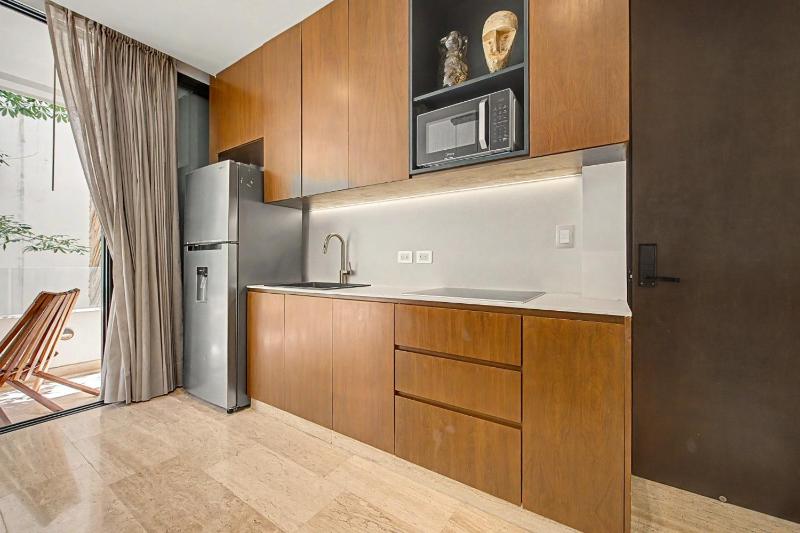 Lux 1BR with Rooftop Pool Spa Gym Kids Playroom - image 36