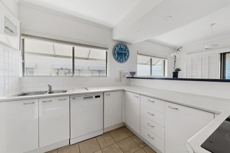 20 Sunseeker Lodge - image 8