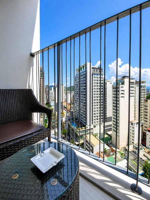 Panorama Apartment Luxury Beachfront by Man - image 10