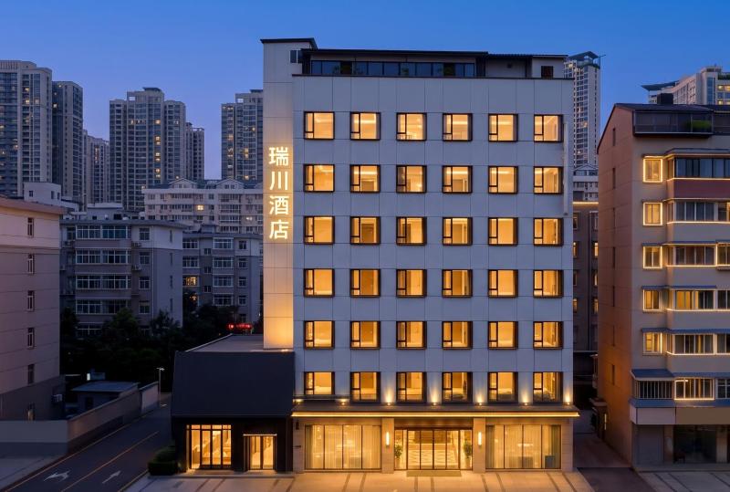 RuiChuan Hotel - image 6