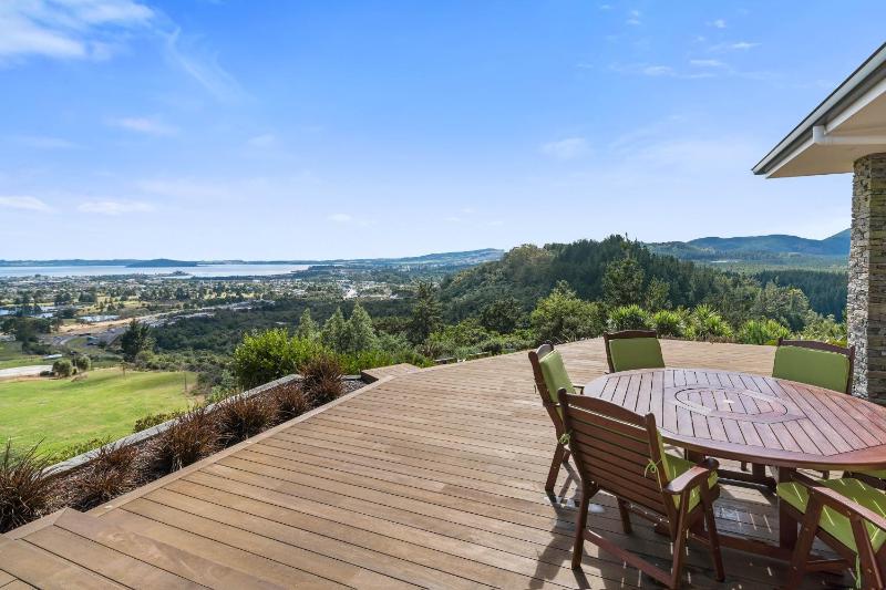 Tihi Retreat - image 15