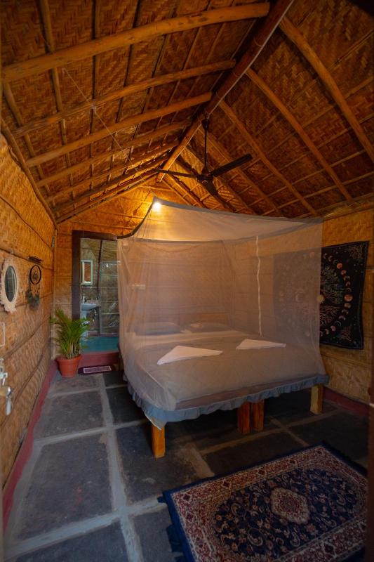 Mahee's Cafe and Stay - image 1