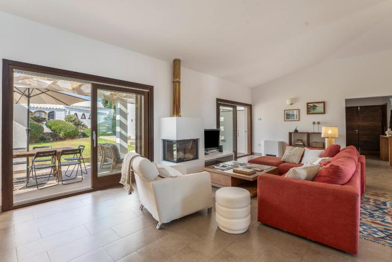 Villa Cala Morell - image 10