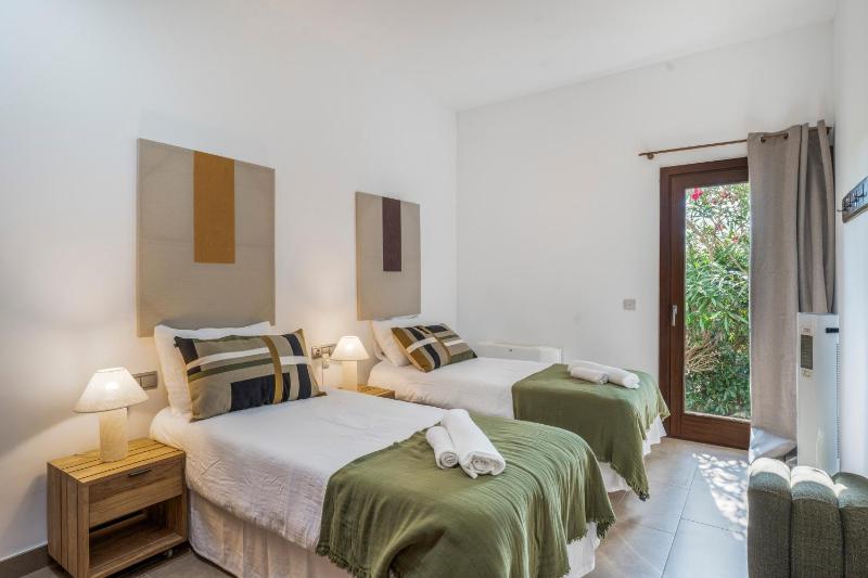 Villa Cala Morell - image 14