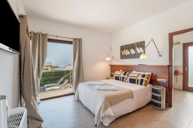 Villa Cala Morell - image 20