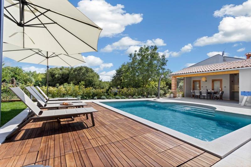 Mala kuća Mara - managed by Travel Istria - image 25