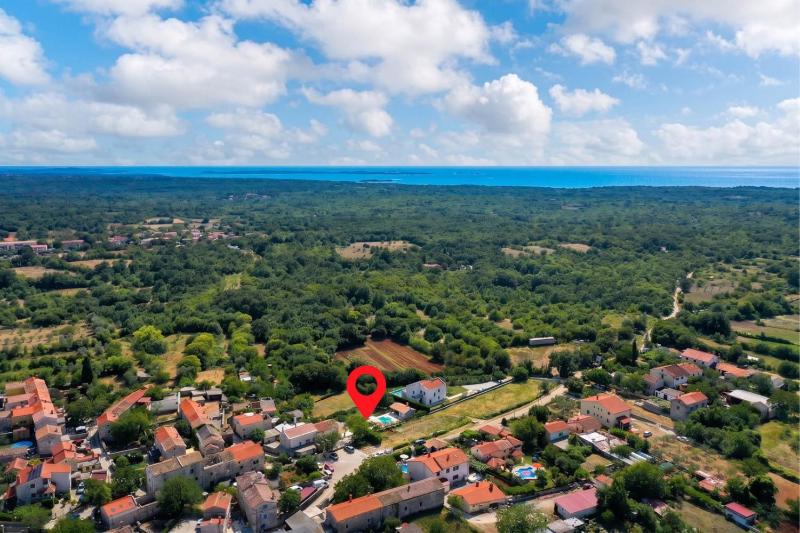Mala kuća Mara - managed by Travel Istria - image 16
