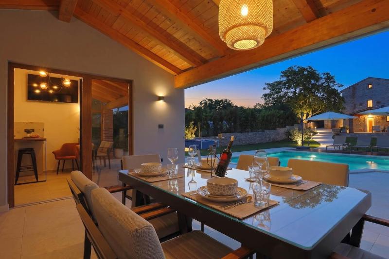 Mala kuća Mara - managed by Travel Istria - image 20