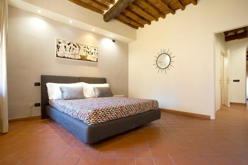 Casa del Parlascio - Vista Esclusiva su Piazza dell'Anfiteatro - image 16