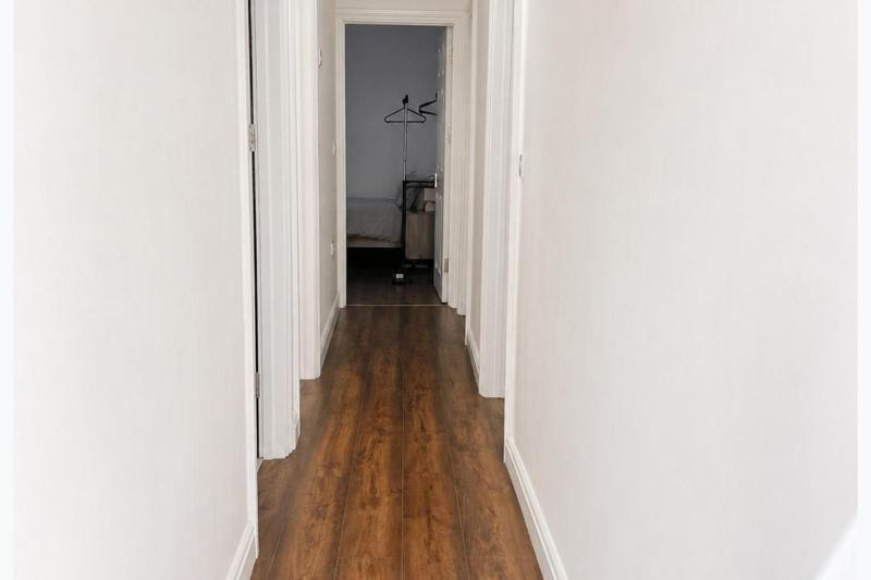 3 Bed Apartment - Near Nec Bhx Cbs Ev Parking - image 8