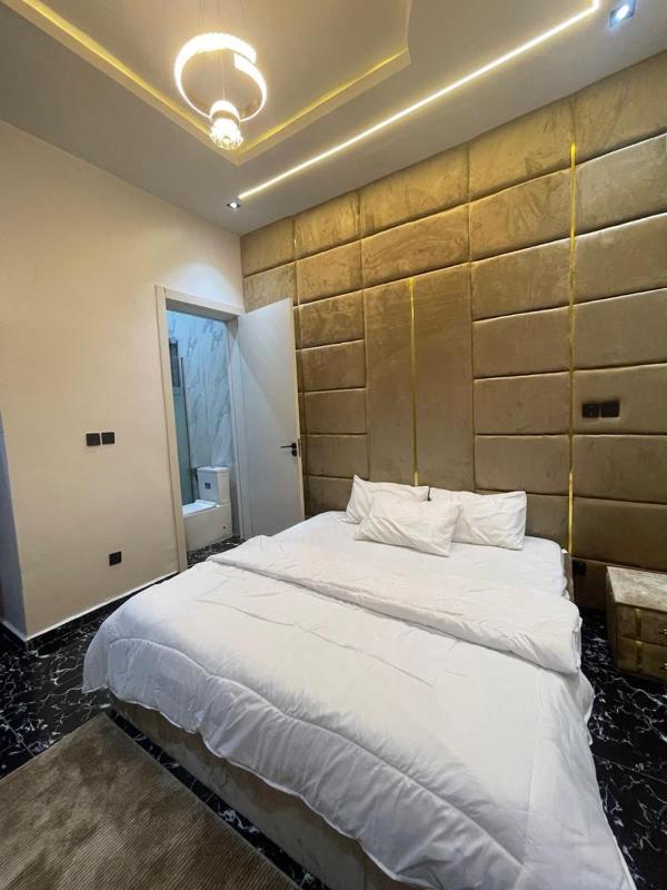 Exclusive Getaway with Comfort Class and Convenience - image 12