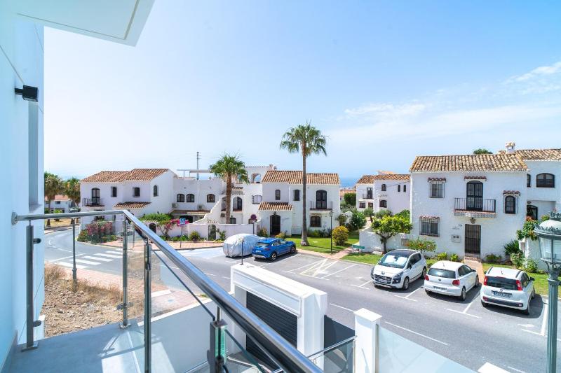 Casa Mezcal by Casasol - Family Villa with Private Pool & Jacuzzi in Nerja - image 21