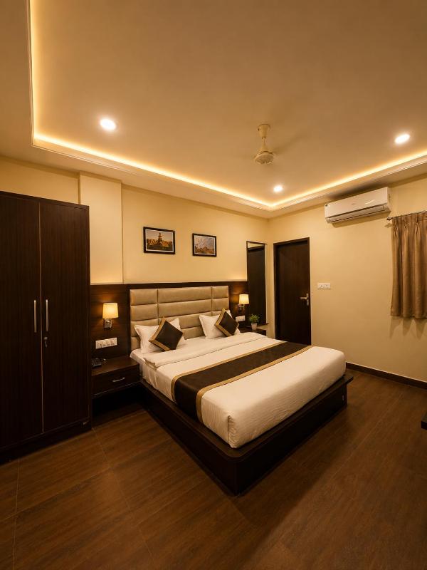 The Fortress Hotel - image 15