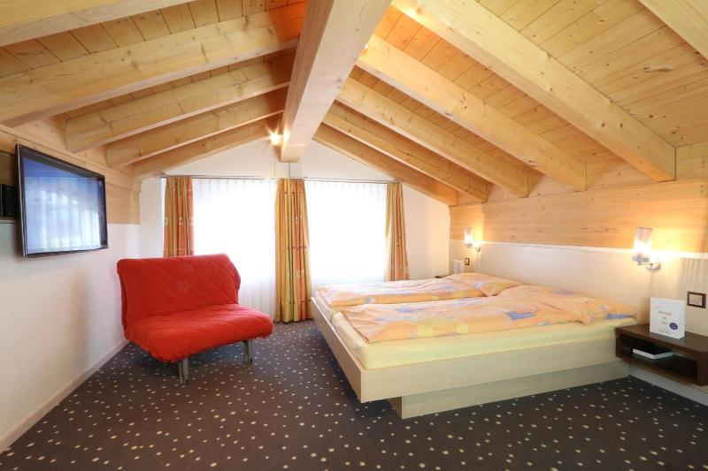 Duplex Apartment (2 Adults + 2 Children) image 2