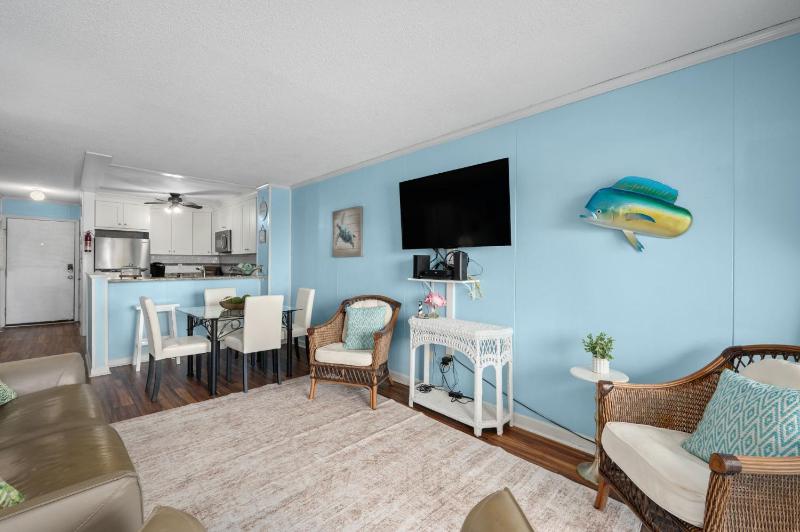 Oceanfront Condo with Direct Beach Access and Pool - image 5