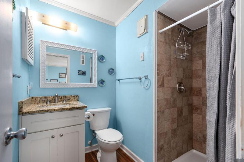 Oceanfront Condo with Direct Beach Access and Pool - image 16