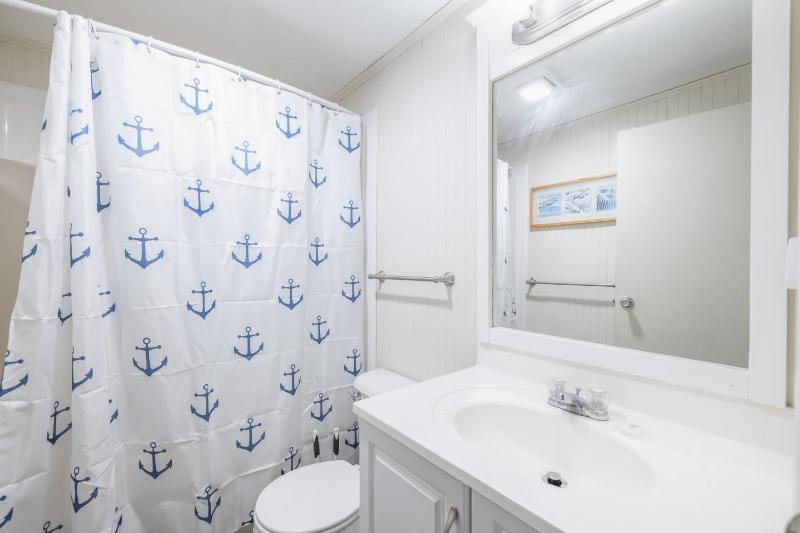 Oceanfront Escape with Coastal Views in Heart of KDH - image 27