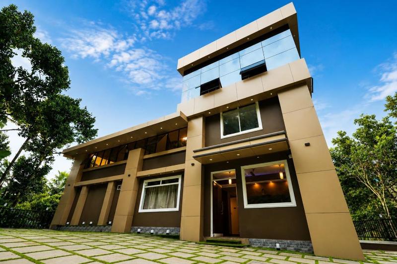 SOUL MUNNAR Premium Rooms By STAYVA - image 5