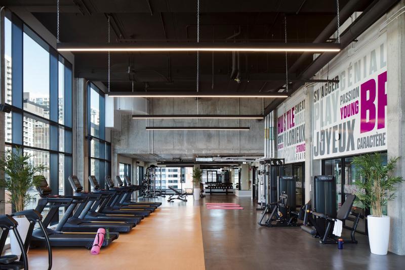 Moxy Ottawa Downtown - image 12